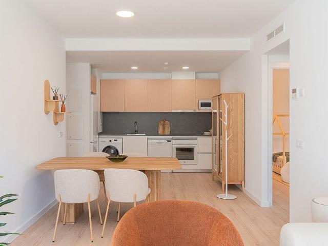 Piso en venta en La Mina - districte 6, Barcelonès
