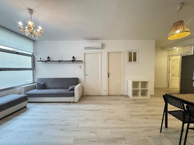 Piso en venta en Districte 3, Barcelonès