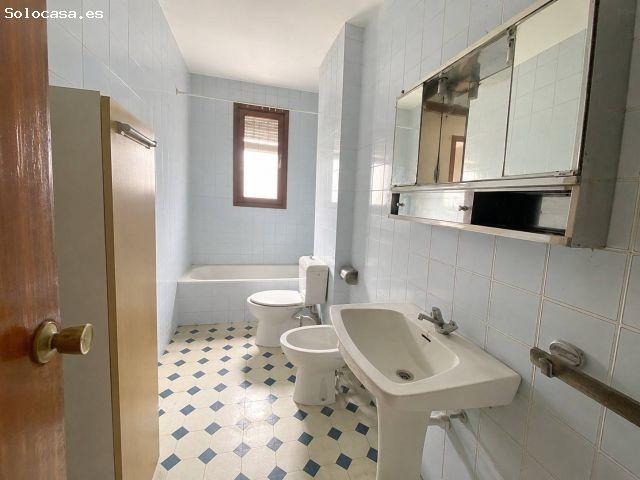 Piso en venta en La Bañeza, Castilla y León