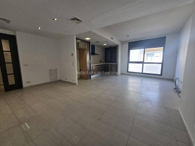 Piso en venta en Illes Belles, Vallès Oriental
