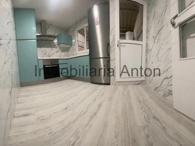 Piso en venta en la Marina Baixa, Valencia