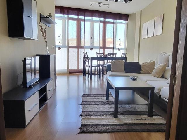 Piso en venta en Camarena