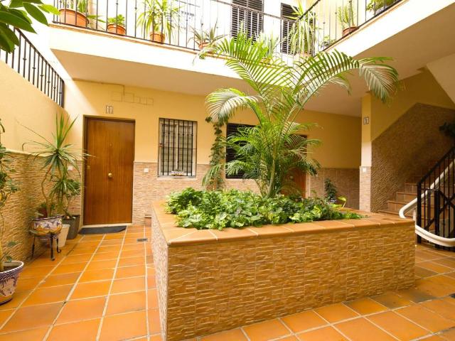 Piso en venta en Camas, Andalucía