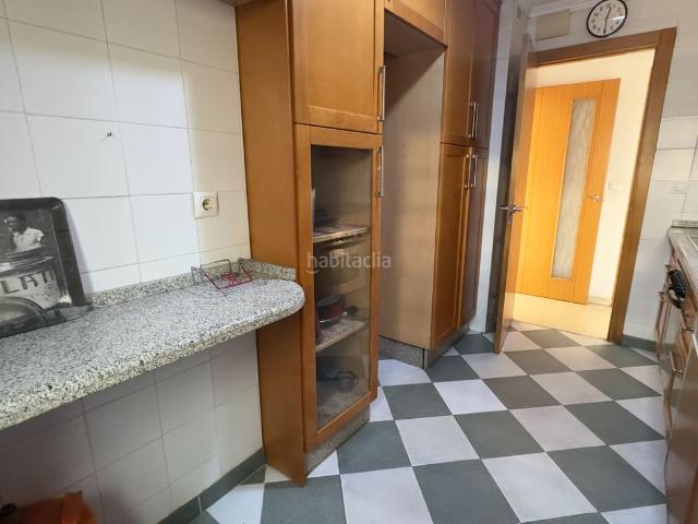 Piso en venta en Camas, Andalucía