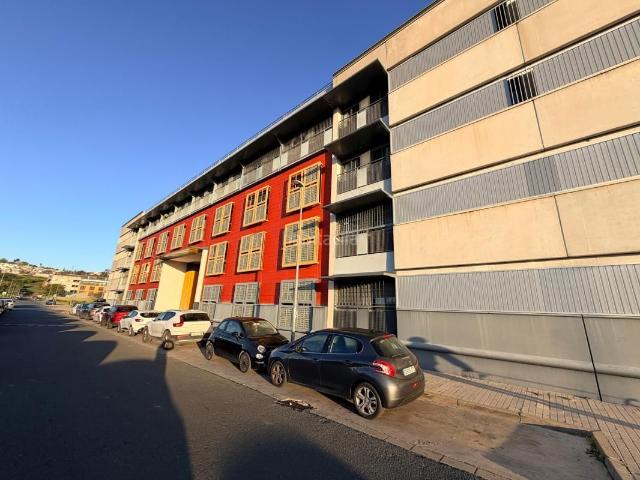 Piso en venta en Camas, Andalucía
