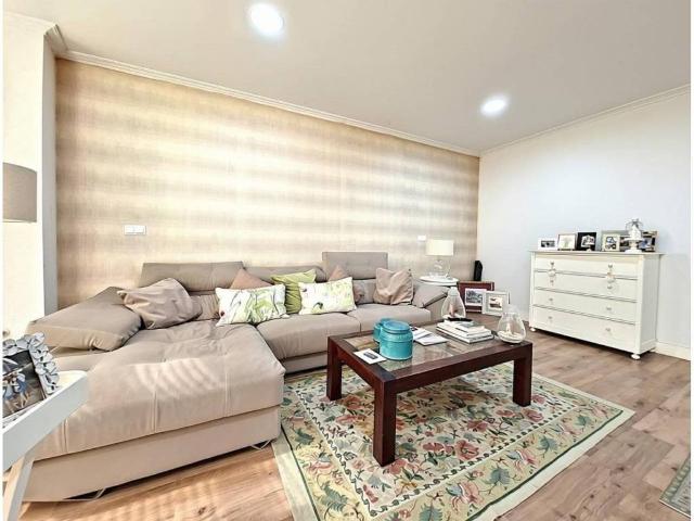 Piso en venta en Cambados, O Salnés