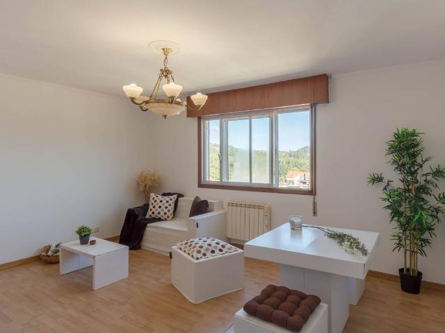 Piso en venta en O Salgueiro, Cambre