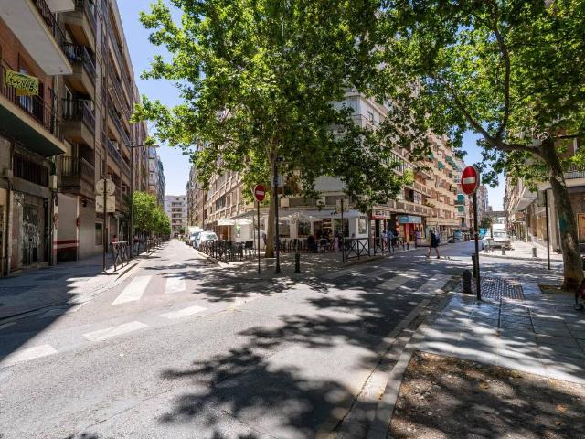 Piso en venta en Granada, Centro - Sagrario
