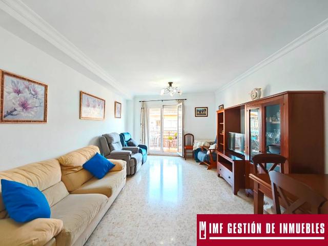 Piso en venta en Capuchinos, Vélez-málaga