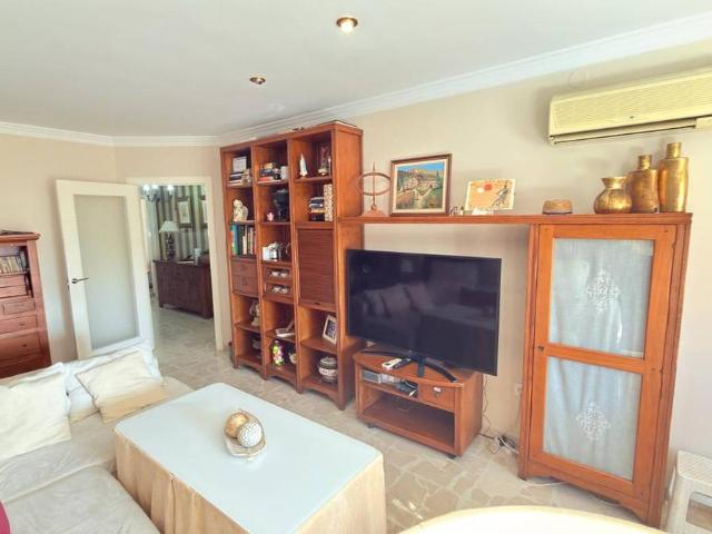 Piso en venta en Capuchinos, Vélez-Málaga
