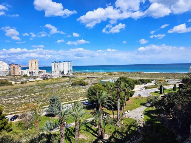 Piso en venta en Urbanització L'Almadrava, l'Alacantí