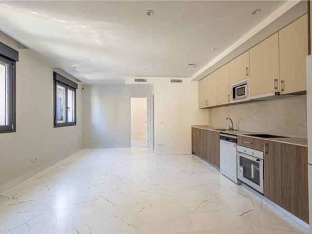 Piso en venta en Campo Real, Madrid