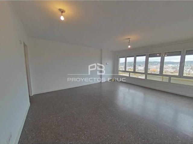 Piso en venta en Sabadell, Centre