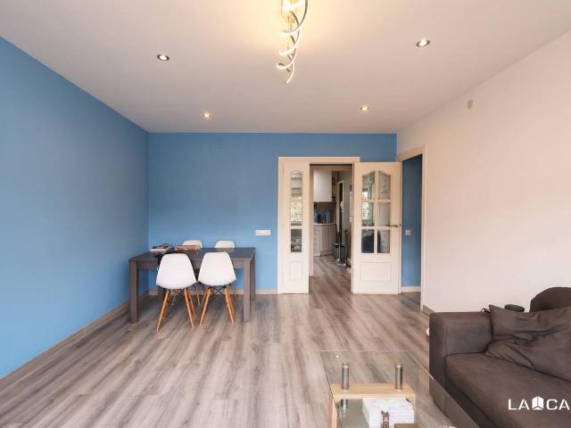 Piso en venta en Barri Centre, Sant Boi De Llobregat