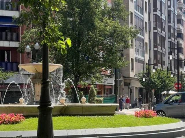 Piso en venta en Abando, Bilbao