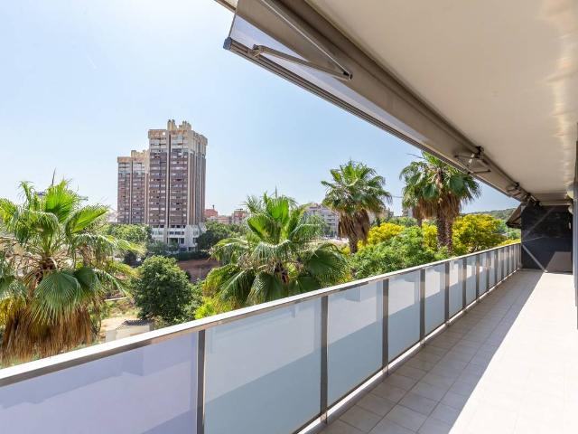 Piso en venta en Esplugues De Llobregat, el Centre