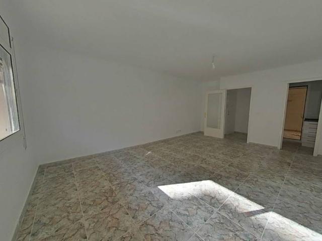 Piso en venta en Barri Vell, Gironès