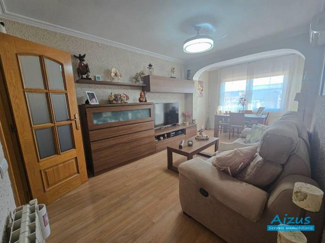 Piso en venta en Ripollet, Maragall
