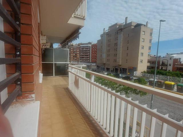 Piso en venta en Àngela Roca, Gavà
