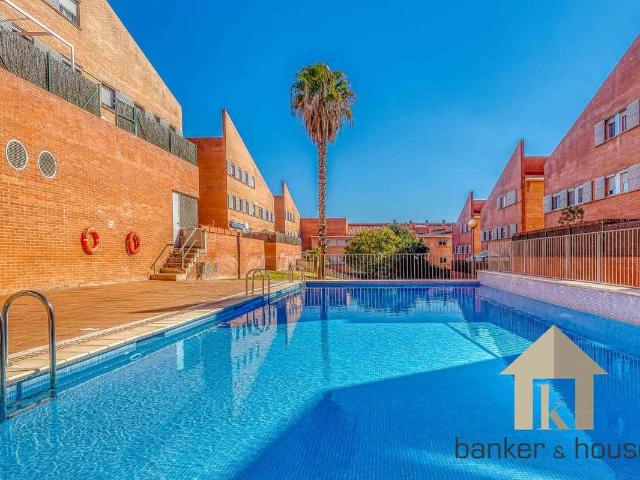 Piso en venta en Cerdanyola Del Vallès, Sant Martí