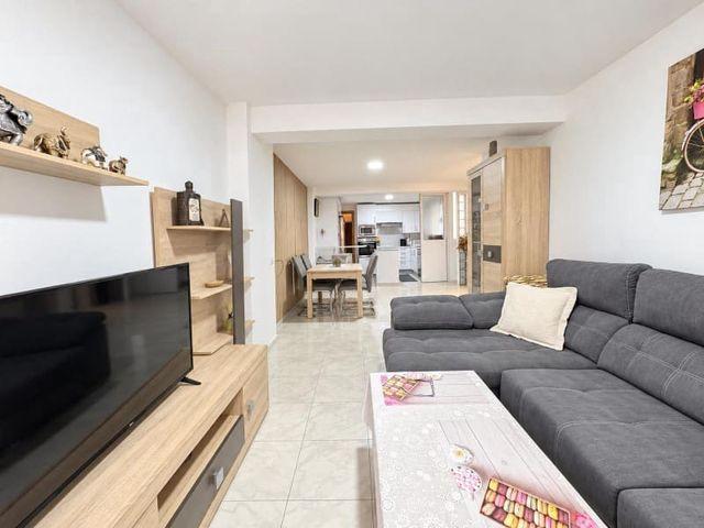 Piso en venta en Canals, València / Valencia
