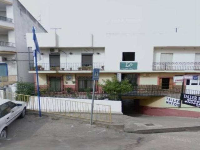 Piso en venta en Cantillana, Andalucía
