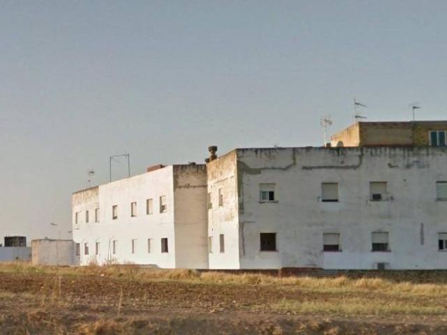 Piso en venta en Cantillana, Andalucía