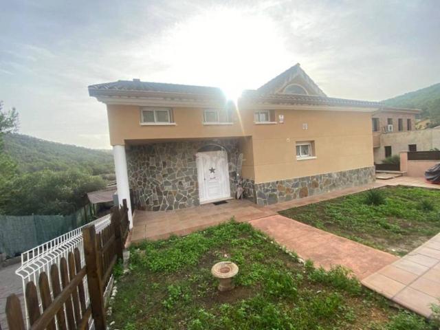 Piso en venta en Canyelles, les Quintanes
