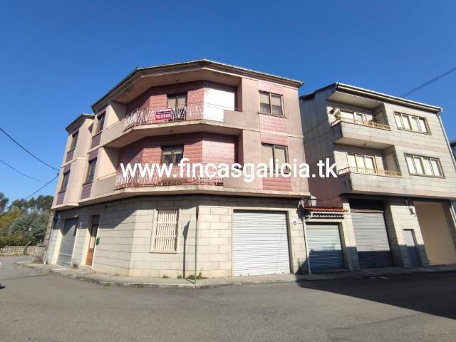 Piso en venta en O Carballiño