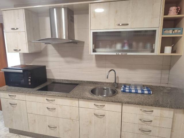 Piso en venta en Baños Vellos, Carballo