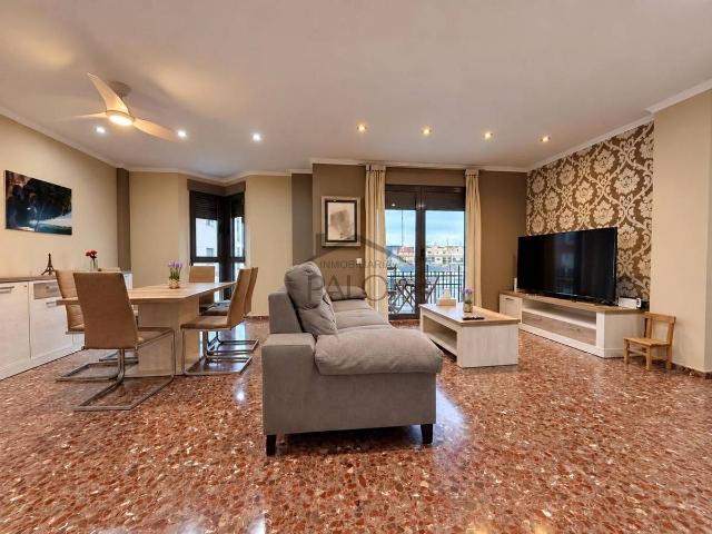 Piso en venta en Carcaixent, València / Valencia