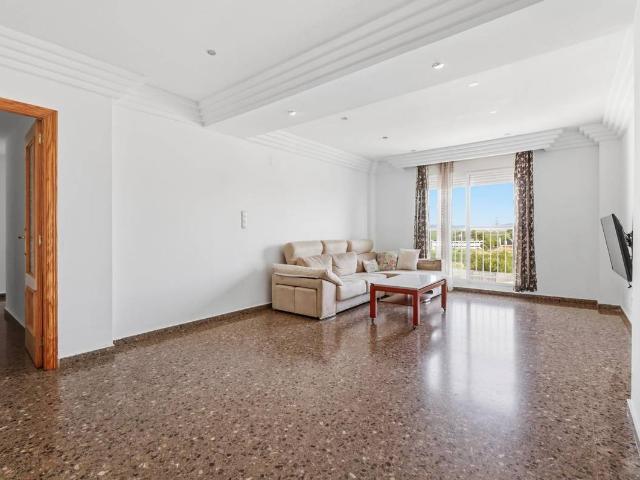 Piso en venta en la Ribera Alta, Valencia