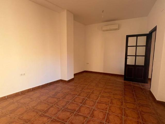 Piso en venta en Carmona, Andalucía