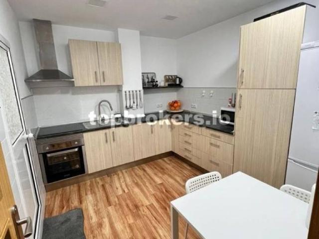 Piso en venta en Carmona
