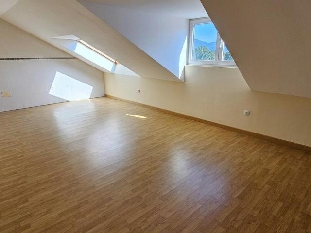 Piso en venta en Santa Comba de Carnota, Carnota