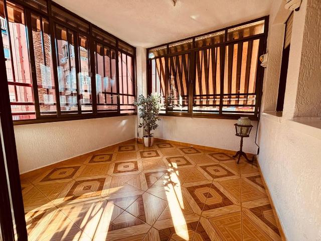 Piso en venta en Casco Antiguo - Santa Cruz - Ayuntamiento, l'Alacantí