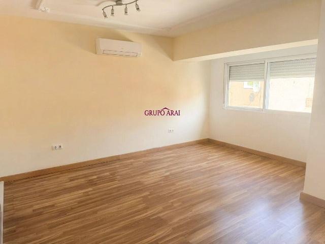 Piso en venta en Casco Antiguo - Santa Cruz - Ayuntamiento, l'Alacantí