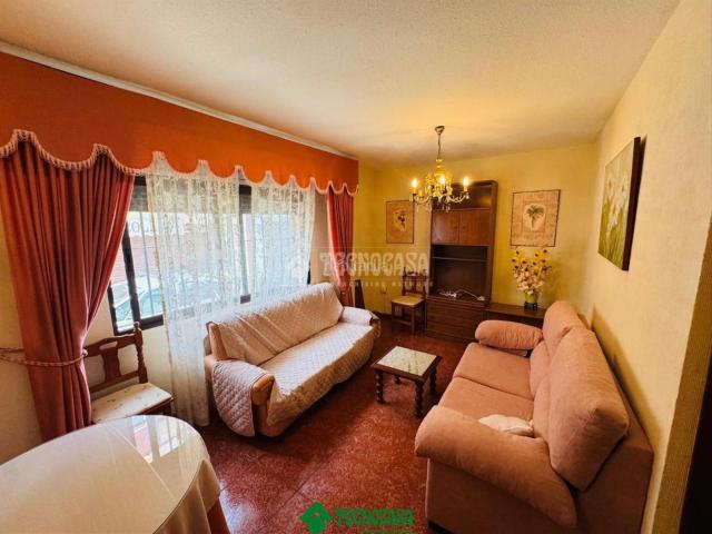 Piso en venta en El Carpio, Andalucía