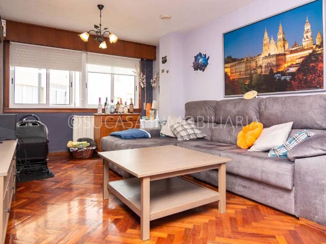 Piso en venta en Carral, Coiro