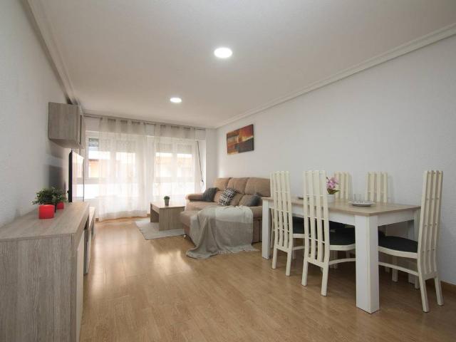 Piso en venta en el Salvador, el Baix Vinalopó