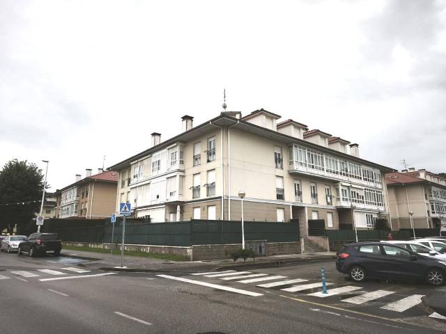 Piso en venta en Santiago de Cartes, Cartes