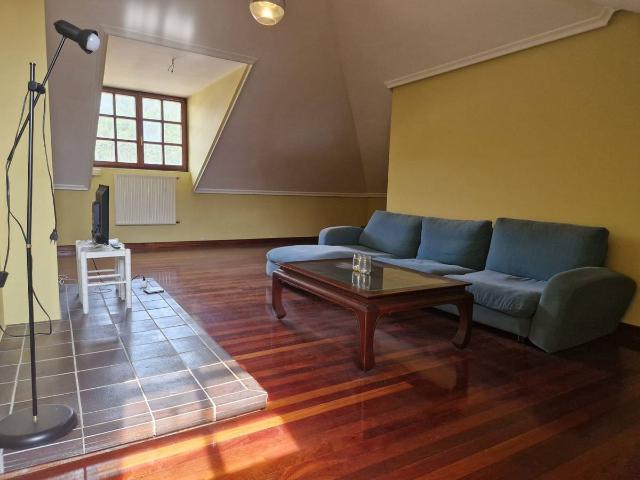 Piso en venta en Cartes, Cantabria