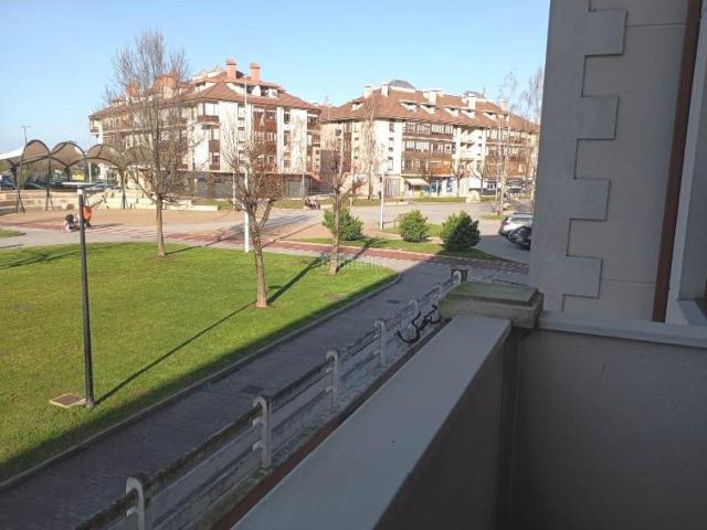 Piso en venta en Cartes, Cantabria
