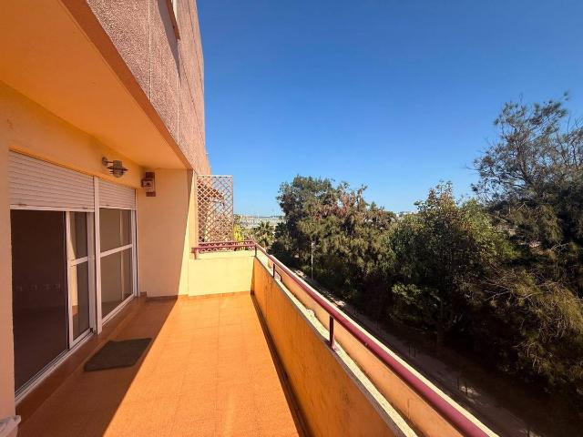 Piso en venta en Campo de Gibraltar, Andalucía