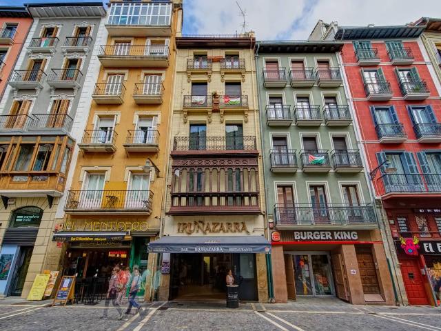 Piso en venta en Casco Antiguo, Iruñerria