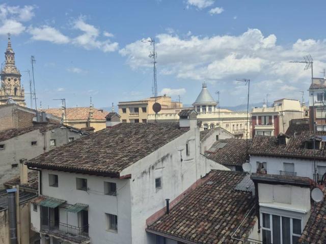 Piso en venta en Las Gaunas, Logroño