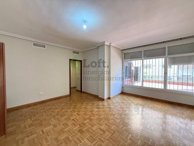 Piso en venta en Casco Antiguo, Tierra de Badajoz