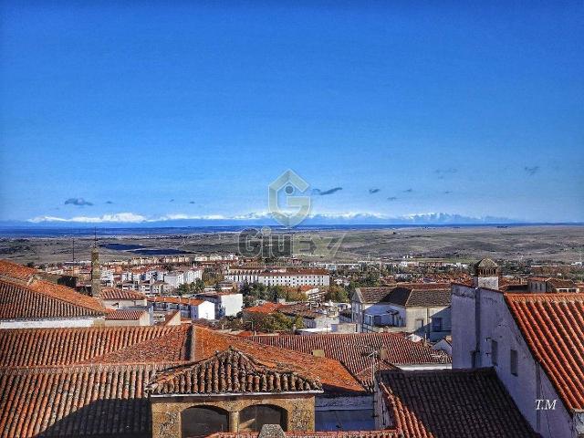 Piso en venta en Santiago, Cáceres