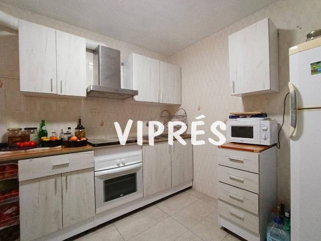 Piso en venta en Cáceres, Extremadura