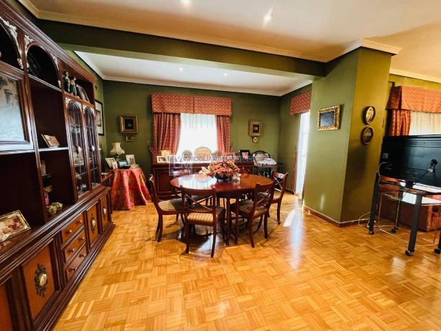 Piso en venta en Santiago, Cáceres